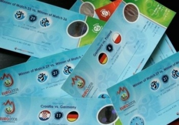 Ажиотаж на билеты срывает работу сайта УЕФА. Фото с сайта sxc.hu