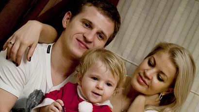 У Алиева уже есть дочька, теперь семья футболиста пополнилась и наследником. Фото с сайта ФК "Динамо"