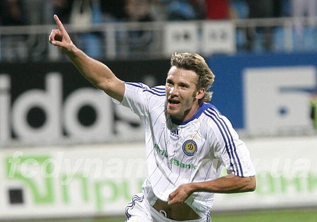 Шевченко получил свой Золотой мяч в 2004 году. Фото: ФК "Динамо" Киев