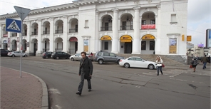 Министерство культуры считает, что реконструкция Гостиного двора будет проходить законно. Фото Максима Люкова