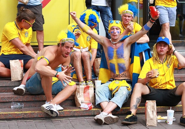 Да, шведам в столице понравилось, так что домой они особо не торопятся. Фото roman-grabezhov.livejournal.com