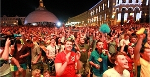 Кому отдают предпочтения киевляне сегодня? Фото roman-grabezhov.livejournal.com 