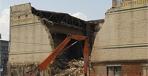 Кинотеатр разрушили в 2010 году. Фото с сайта mycityua.com