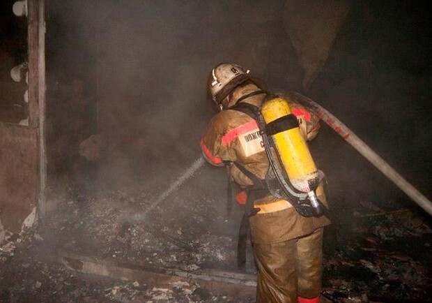 В Киев опять пожар. Фото tsn.ua
