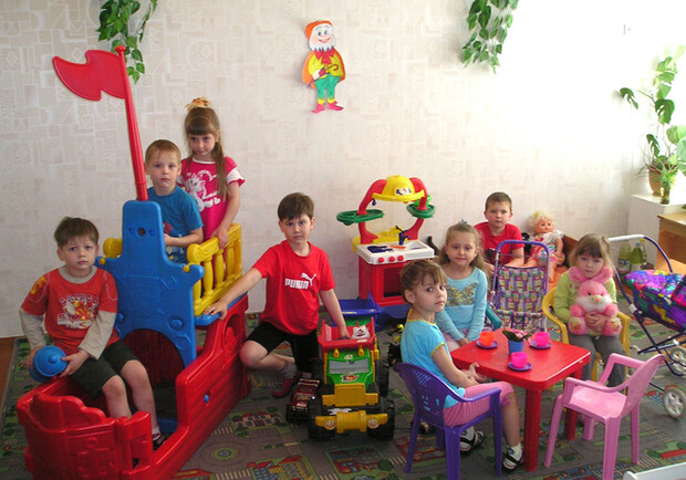 Дети временно будут ходить в другие детские сады. Фото: sevnews.info