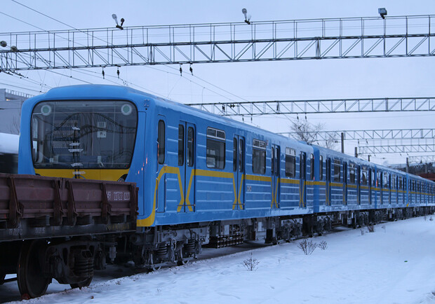 Любители транспорта пока засекли только один вагон. Фото: http://transphoto.ru, автор Nosferatu
