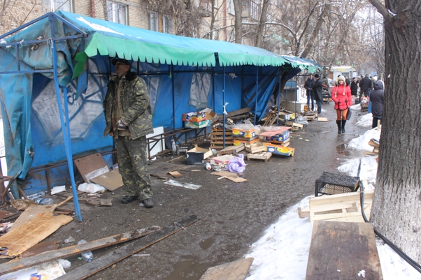 Рынок снесли. Фото: gukbm.kiev.ua