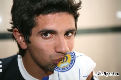 Бразилец снова у бело-синих. Фото с сайта ukrsport.ru