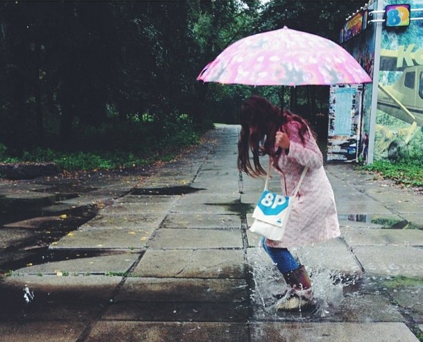 Новость - Люди города - Дождь глазами киевлян: кому потоп, а кому фотосессия