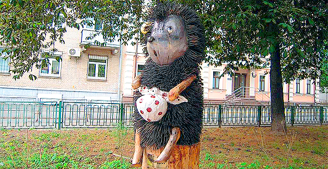 На Крещатике появится аллея скульптур от автора Ежика в тумане. Фото: lifekiev.com 