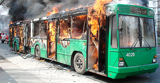 В Киеве горел троллейбус. Фото с сайта vhis.fotoblog.by 