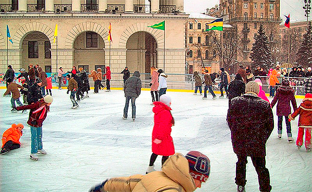 Каток на Майдане откроют 14 декабря. Фото с сайта kievsejchas.blogspot.com