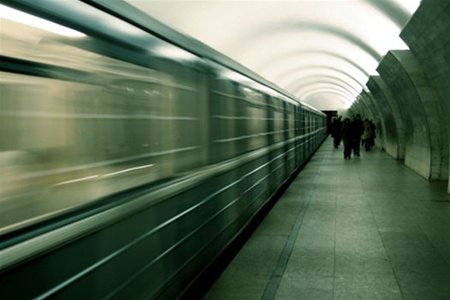 Поезда следуют через станции без остановок. Фото с сайта obozrevatel.ua