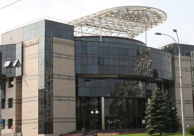 Завтра в здании Соломенской РГА пройдет заседание Киевсовета. Фото с сайта okna-prok.com.ua