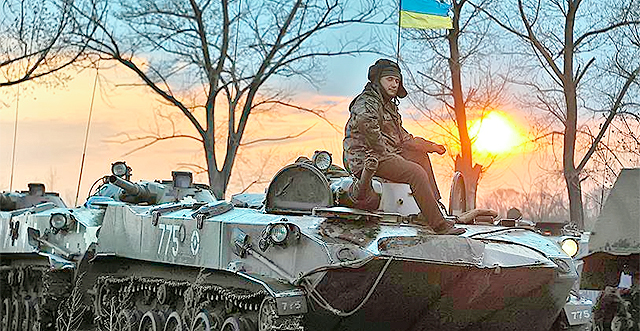 Украинским военным помогли на 100 миллионов гривен. Фото Ильи Питаева, "Коммерсант".