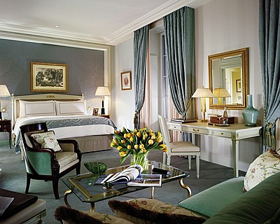 Так выглядят "скромные" аппартаменты отеля "4 звезды".
Фото с сайта fourseasons.com