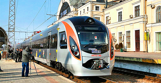 "Хюндай" Киев Днепропетровск снова начнет возить пассажиров. Фото с сайта 112.ua.