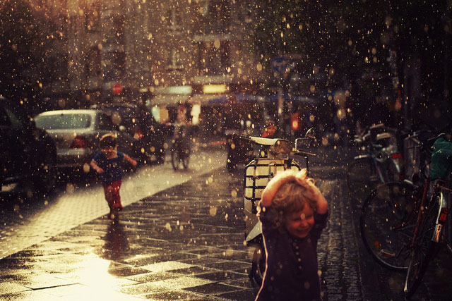 Киевлян ждут летние дожди. Фото Lucas Kozmus