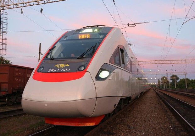 Скоростные поезда отечественного производства будут ходитьв  Тернополь уже в августе. Фото с сайта vz.ua