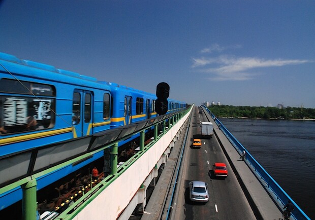 Завтра могут перекрыть три станции метро. Фото с сайта focus.ua