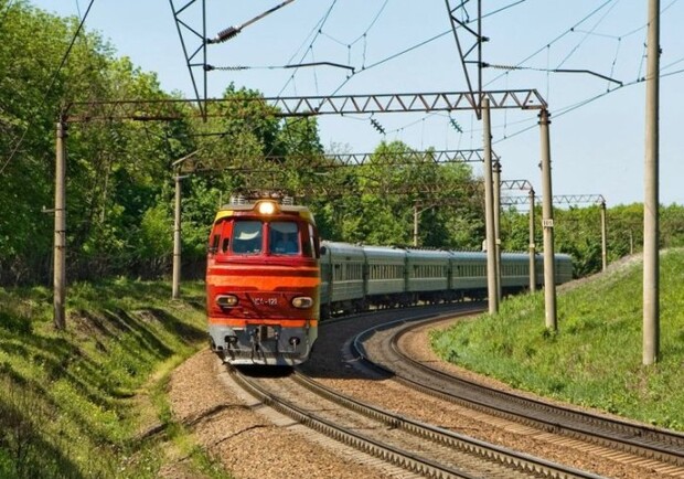 Укрзализныця изменила маршрут движения поездов. Фото с сайта omskinform.ru
