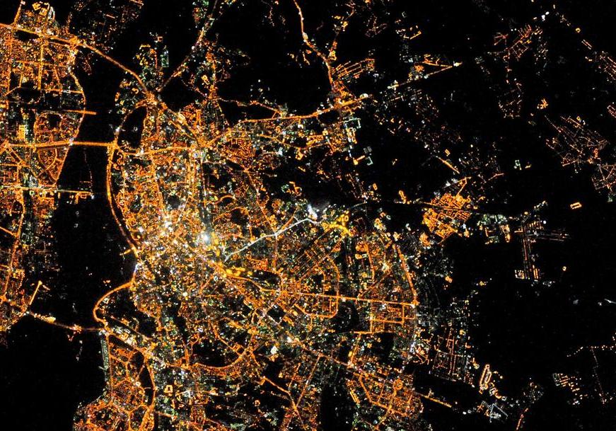 Новость - Досуг и еда - Фотофакт: как смотрится ночной Киев из космоса
