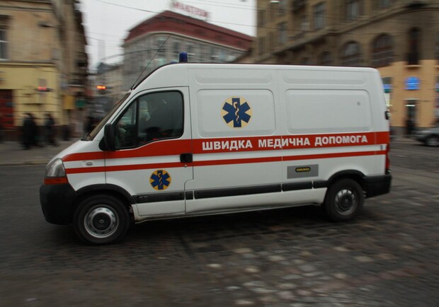 Новость - События - В Киеве на вызов к ребенку приехал пьяный врач скорой помощи