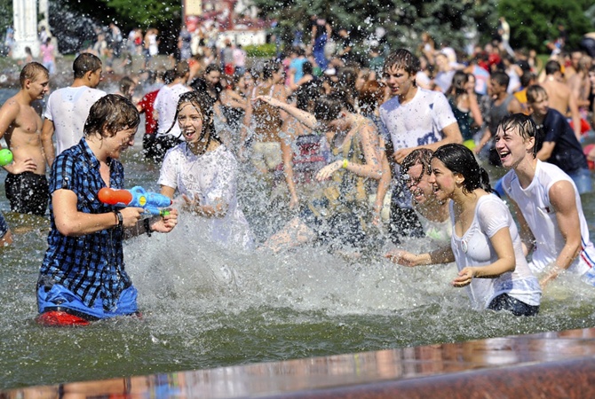 Новость - События - Дубль два: завтра в Киеве пройдет водная битва