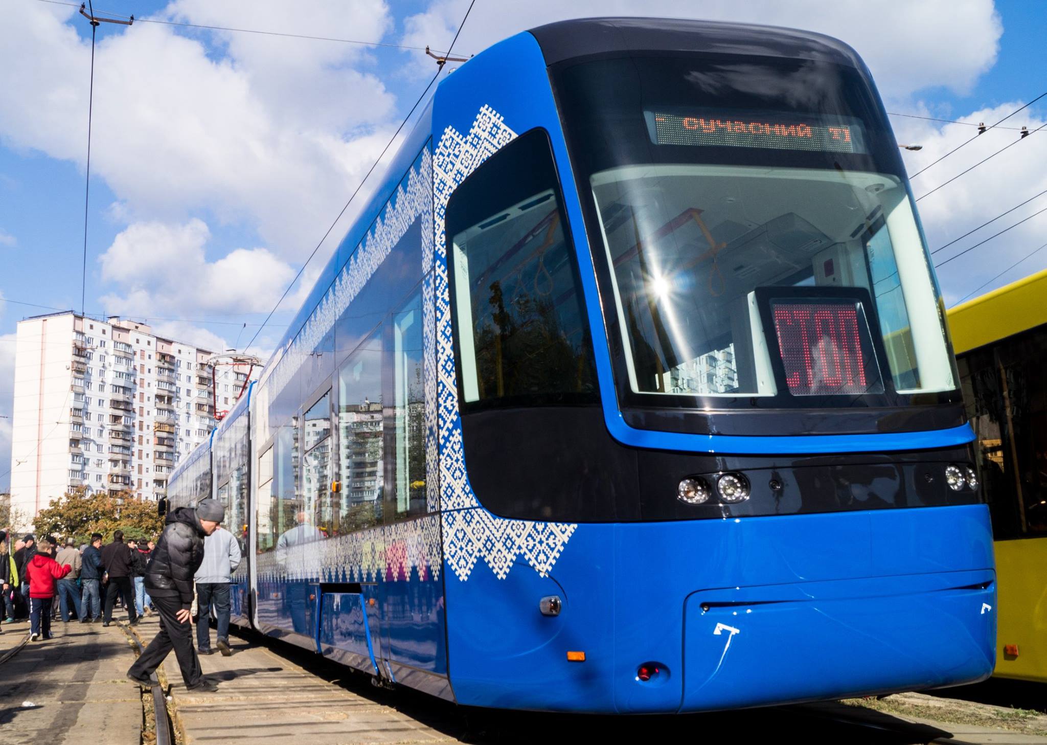 Новость - Транспорт и инфраструктура - Видеофакт: на скоростную линию вышел новый польский трамвай