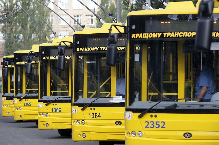 Новость - Транспорт и инфраструктура - Автобусы и троллейбус на Оболони и Троещине изменят свои маршруты на день