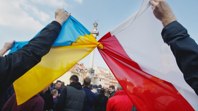 Новость - События - Польское посольство в Киеве упростило процедуру выдачи виз украинцам