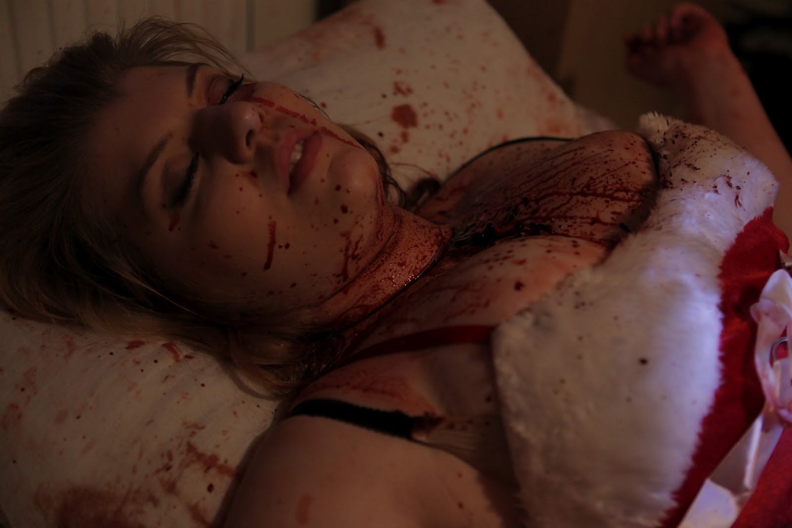 Кадр из фильма "Немая ночь, кровавая ночь"