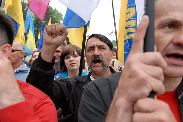 Пикеты и митинги возле Рады - не редкость

Фото с сайта epochtimes.ru