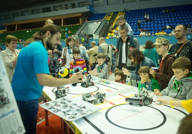 Афиша - Фестивали - 9-й Всеукраинский фестиваль робототехники Robotica-2017