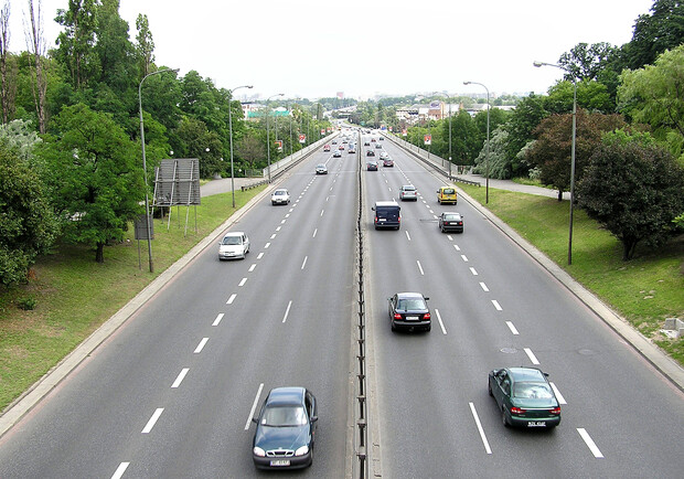 К сожалению, безопасными дороги бывают только на картинках. Фото с сайта sxc.hu