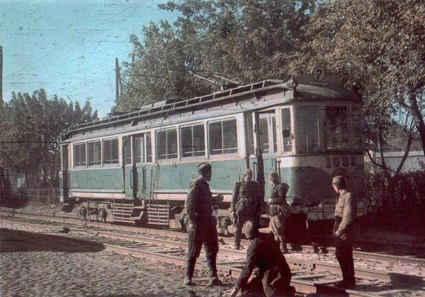 Трамвайный вагон мог бы стать украшением всего города. Фото waralbum.ru