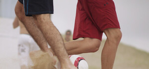 Ко Дню Киева в Гидропарке утроят фестиваль пляжного футбола и танцы на песке