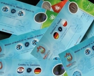 Заявку на билеты на Евро сегодня еще можно успеть подать. Фото ИЦ "Украина-2012"