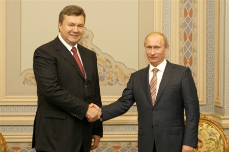 Медведчук считает, что отношения Украины и России должны базироваться на взаимной выгоде. Фото пресс-службы политика