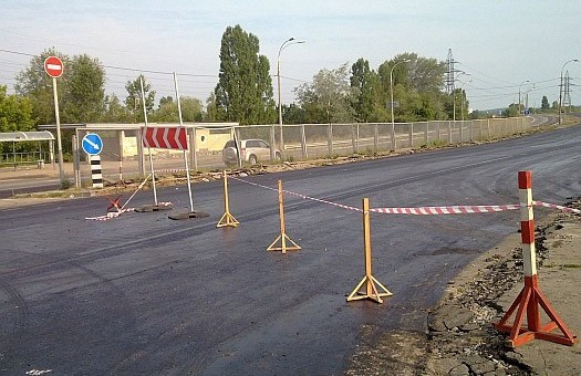 Правительство  в целом довольно качеством и темпами работ по реконструкции и строительству дорог, мостов и путепроводов. Фото: www.pravda.com.ua