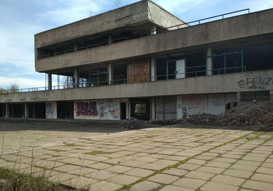 Заброшенные места Запорожья: ресторан 