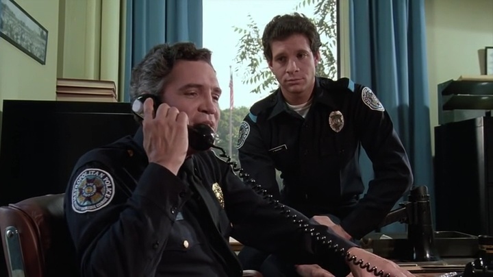 Кадр из сериала "Полицейская академия"