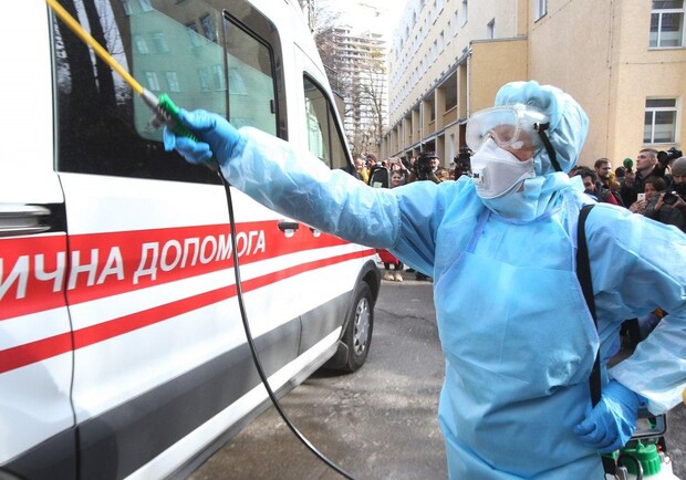 В Украине от коронавируса выздоровели восемь человек фото