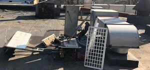 Воровали кондиционеры: в Одессе на горячем поймали четверых человек