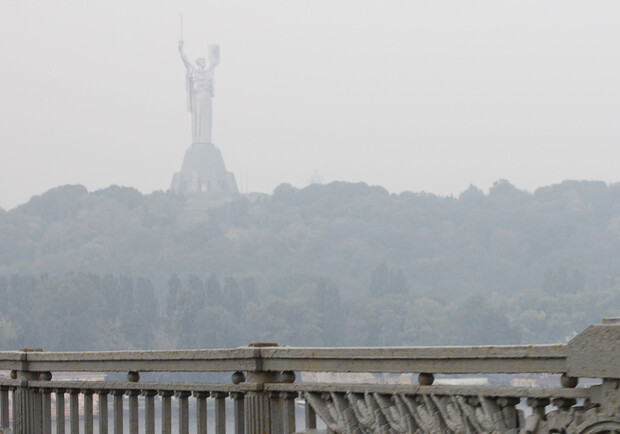 Закрой окна: в каких районах Киева сегодня загрязненный воздух  фото