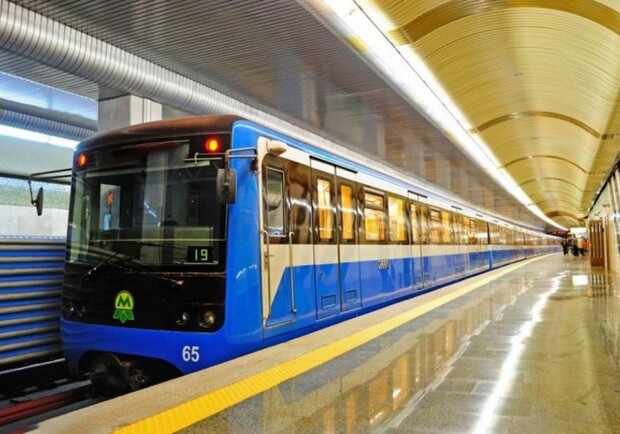 Кличко хочет, чтобы метро в Киеве начало работать с 25 мая фото