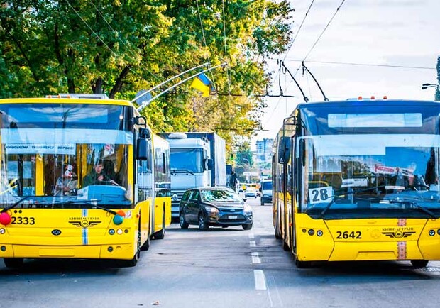 Решение по запуску транспорта в Киеве: когда поедем - фото:  Etcetera.media