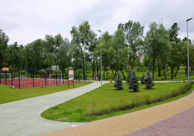 На Троещине завершили вторую очередь парка. Фото: Киевзеленбуд
