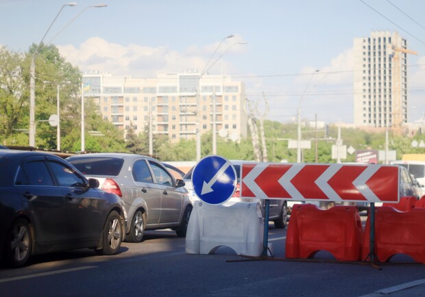 На Оболони ограничат движение автомобилей. Фото: Vgorode