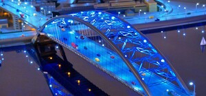 Работа кипит: на Подольско-Воскресенском мосту устанавливают ванты